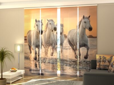 Schiebegardine 4 tlg. White Horses galloping at Sunset in France