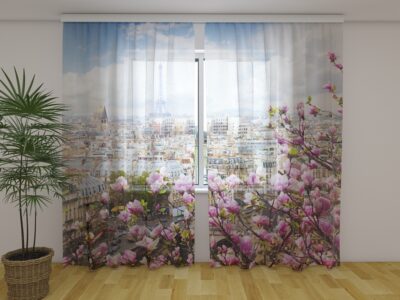 Fotogardine Eiffel Tower with Blooming Magnolia
